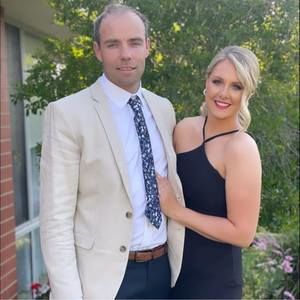 Meet your Posher, Paris